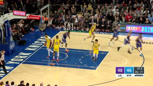 【NBA集锦】小佩顿手术刀调传越过詹姆斯 兰德尔转身空切双手扣空篮