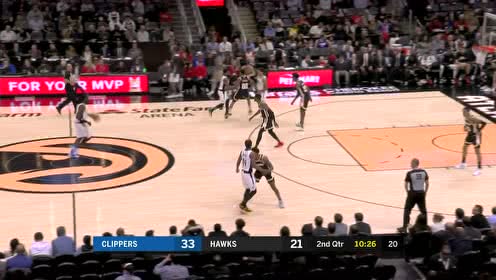 【NBA集錦】身體素質(zhì)太爆炸 哈雷爾籃下一打二隔人雙手暴扣