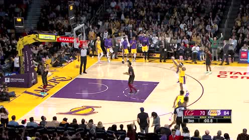 【NBA集錦】禿曼巴這回不突破了 反擊飆中準(zhǔn)壓哨三分