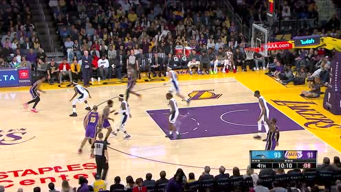 【NBA集錦】輪到對手開始慌了！ 詹姆斯三分飚中助隊(duì)反超