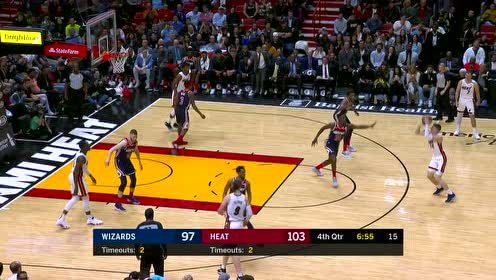 【NBA集锦】投疯了!希罗再中两记不讲理三分
