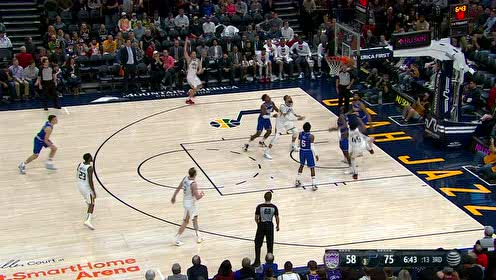 【NBA集锦】米切尔勾手得分立足未稳 福克斯高速推进反击上篮