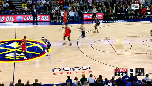 【NBA集锦】约基奇埋头直杀暴力强吃 利拉德加速突破无情迎射
