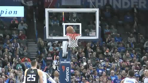 【NBA集錦】貝茲摩爾體前變向一步過保羅 換手上籃打進(jìn)2+1讓人毫無脾氣