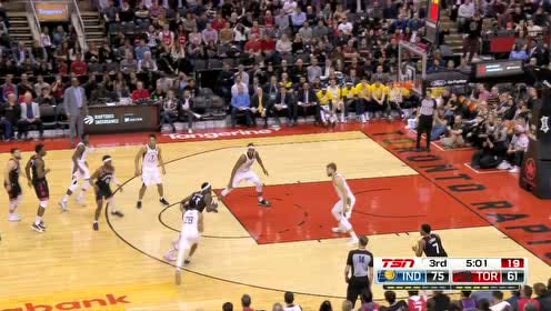 【NBA集錦】看的觀眾起立鼓掌 西卡連線洛瑞命中大空位三分