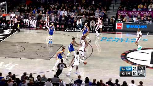 【NBA集锦】感觉自己年轻好几岁 小乔丹挡拆顺下接球怒扣点燃全场激情
