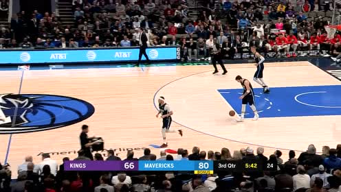 【NBA集錦】?？怂雇黄坡晼|擊西 助攻籃下賈爾斯雙手爆扣
