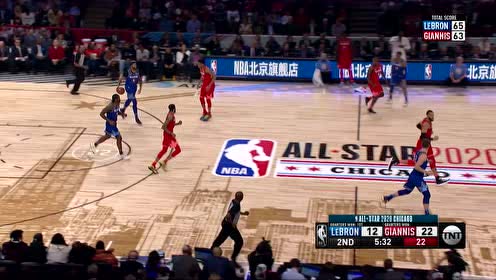 【NBA集錦】我命由我不由天 字母哥旱地拔蔥沖破包夾暴扣掛筐