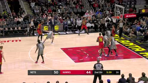 【NBA集锦】观众都为他欢呼 雷迪斯埋伏一手底角三分