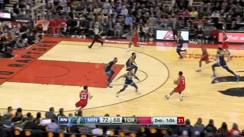 【NBA集錦】天高任鳥飛！洛瑞頭頂長傳阿奴諾比空接暴扣引爆全場(chǎng)