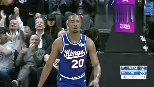 【NBA集锦】这才叫双人连线 贾尔斯助飞巴恩斯双手暴扣