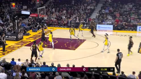 【NBA集锦】加兰虚晃一下直接送出高吊球 乐福心领神会指尖放篮