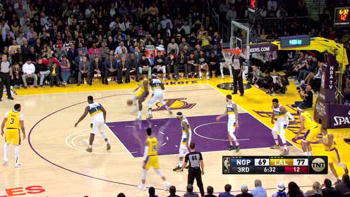 【NBA集錦】防我一次打你一次 詹姆斯背打霍樂迪轉(zhuǎn)身完成單臂隔扣