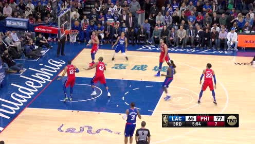 【NBA集錦】多點(diǎn)開花！ 沙梅特箭步如飛翻身跳投美如畫