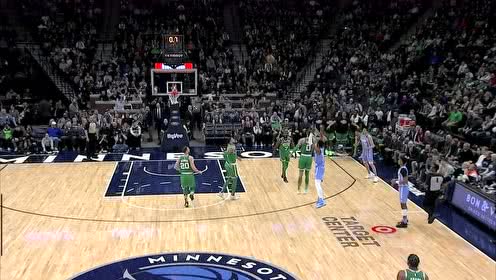 【NBA集錦】一個扣籃就能嚇到我？比斯利與時間賽跑壓哨三分