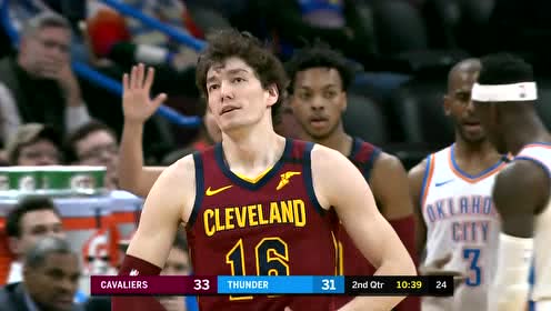 【NBA集錦】面對(duì)包夾不慌不忙右側(cè)突擊 施羅德電光上籃瞬間終結(jié)
