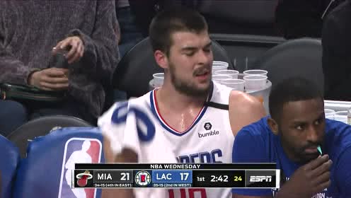 【NBA集錦】巴特勒也可以是進攻組織者 助攻德拉季奇射中三分