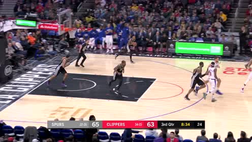 【NBA集锦】吃饼型中锋!泡椒和莱昂纳德轮番助祖巴茨灌篮