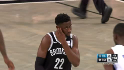 【NBA集锦】晃的防守团团转 勒韦尔横冲直撞销魂勾手打进补血