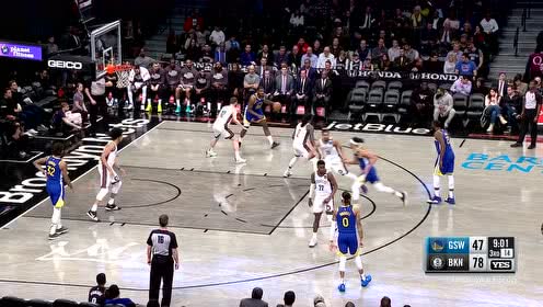 【NBA集锦】就真以为我不会进攻呗 格林外线接球无人盯防轻松上篮