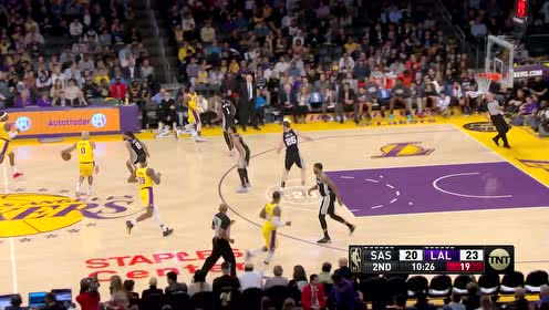 【NBA集錦】預(yù)熱扣籃大賽！庫(kù)茲馬助飛霍華德空接暴扣