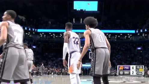 【NBA集锦】一夫当关万夫莫开!阿伦连续起跳封盖乌布雷艾顿