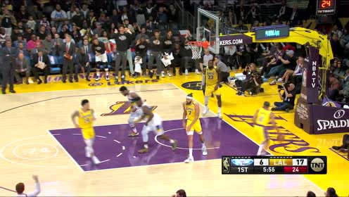 【NBA集錦】籃筐慌了！英格拉姆奮力搶板錫安雙手大力猛扣一記