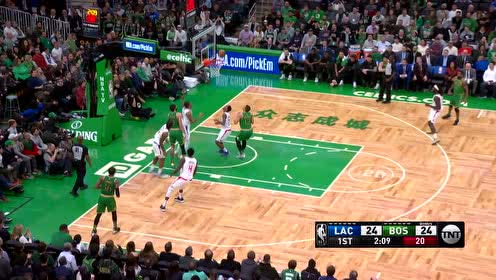 【NBA集锦】这都什么神仙球 塔图姆抢断反击一打三打进
