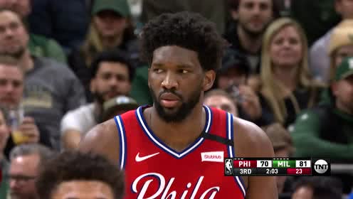 【NBA集锦】康诺顿突破双手灌篮 恩比德失准16投仅3中