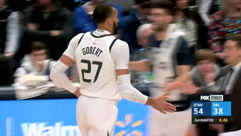 【NBA集錦】籃下根本無人能擋 戈貝爾順下空切空接扣籃