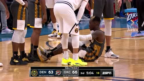 【NBA集錦】地板是公平的 巴頓運(yùn)球突然滑倒摔屁蹲無意鏟傷施羅德