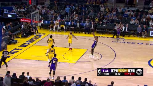 【NBA集锦】水阀一开势不可挡 布拉德利急停中投杀人诛心
