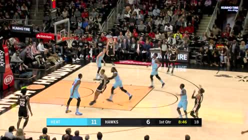 【NBA集錦】張手就投 特雷楊手起刀落三分命中