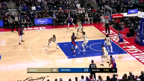 【NBA集锦】这球够吹一年 梅克追身血帽字母哥出口恶气!