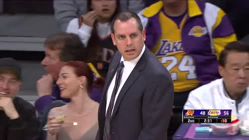 【NBA集錦】志在冠軍要有的氣質(zhì) 沃格爾抱怨裁判吃T