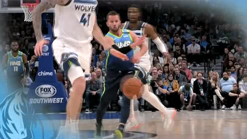 【NBA集锦】拼的就是这种速度 怀特持球突破反手上篮得手