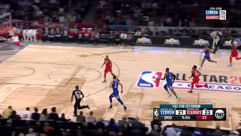 【NBA集錦】假傳真運(yùn)騰空劈扣行云流水 老詹這一假動(dòng)作晃騙全世界
