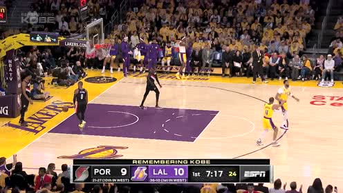 【NBA集錦】麥科勒姆強(qiáng)投三分一發(fā)入魂 戴維斯起飛暴扣還以顏色