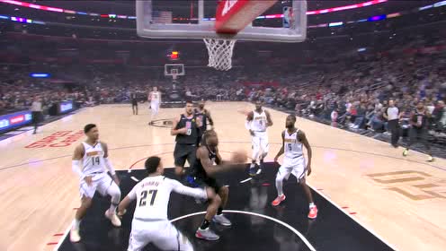 【NBA集锦】莫里斯从约基奇手中掏球不简单 小卡反击上演一条龙劈扣