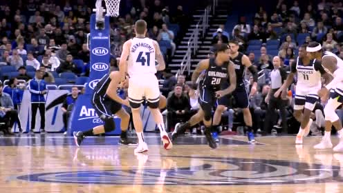 【NBA集锦】戈登眼疾手快断球反击 篮下恩尼斯单臂狠狠砸进