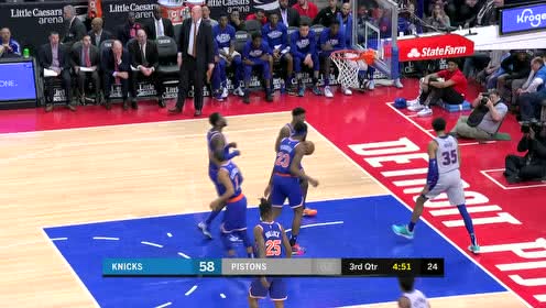 【NBA集锦】谁说好汉难敌四手 伍德一骑当千追风赶浪暴力砸扣