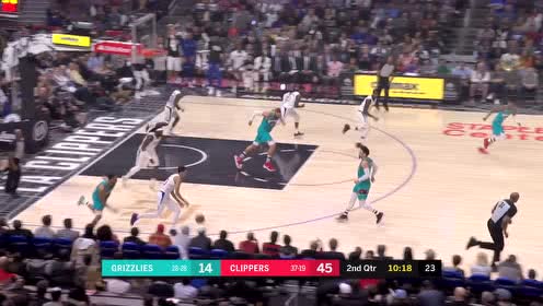【NBA集錦】這彈跳已經(jīng)無法形容 哈雷爾排球血帽人類蠕動精華