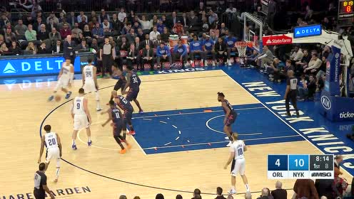 【NBA集锦】戈登断球打反击 直塞富尔茨跟进直接起飞暴扣