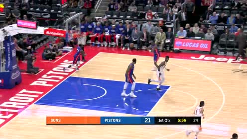 【NBA集锦】乌布雷三分之后送飞吻 这样操作对女球迷就是犯罪
