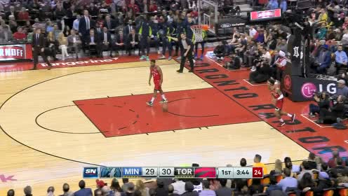 【NBA集錦】兜兜轉(zhuǎn)轉(zhuǎn)防不勝防 卡爾弗弧線漂移暴扣一氣呵成