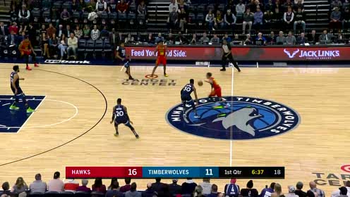 【NBA集錦】救球驚艷結(jié)局更驚艷 特雷楊助飛科林斯單手空接劈筐