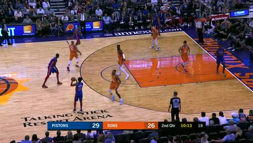 【NBA集锦】假动作晃飞你 萨里奇灵机一动挥臂揽月入网防不胜防