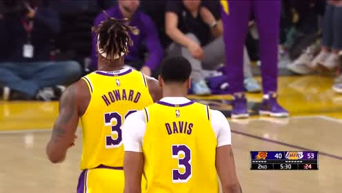 【NBA集錦】這內(nèi)線無(wú)敵了！濃眉接球突禁區(qū)雙手掛筐暴扣得手