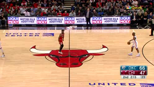 【NBA集錦】感受下球隊(duì)老大的厲害 拉文反擊暴扣+突破上籃連取4分