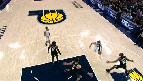 【NBA集錦】這腳步有點(diǎn)小秀 薩博尼斯飄逸轉(zhuǎn)身輕取兩分